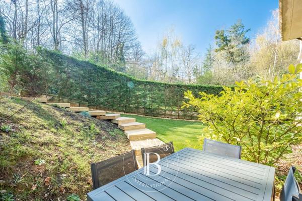 Louveciennes, Maison 5 Chambres -  250 m² à vendre