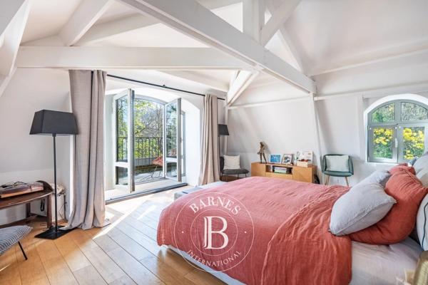 Louveciennes, Maison 5 Chambres -  250 m² à vendre