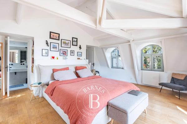 Louveciennes, Maison 5 Chambres -  250 m² à vendre