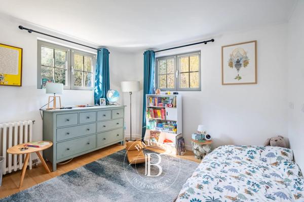 Louveciennes, Maison 5 Chambres -  250 m² à vendre