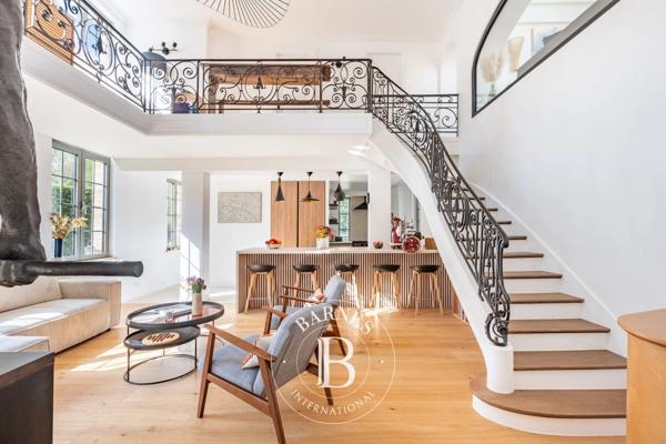 Louveciennes, Maison 5 Chambres -  250 m² à vendre