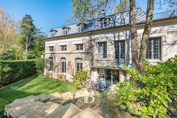 Louveciennes, Maison 5 Chambres -  250 m² à vendre