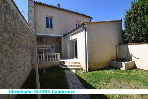 Maison à vendre 5 pièces L'ISLE D'ESPAGNAC (16)