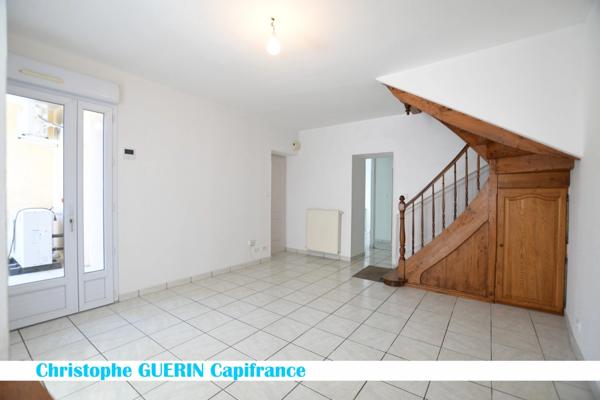 Maison à vendre 5 pièces L'ISLE D'ESPAGNAC (16)