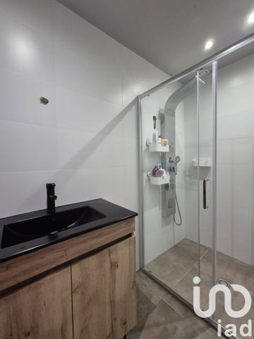 Maison à vendre 6 pièces 192 m² Douvaine