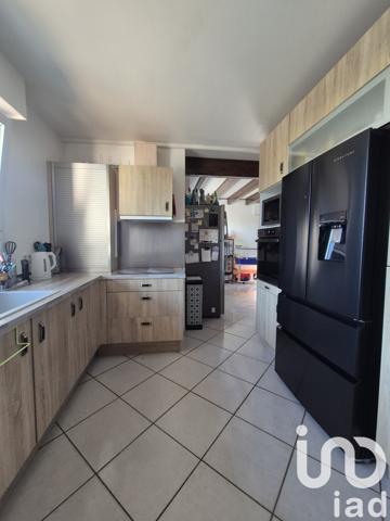 Maison à vendre 6 pièces 192 m² Douvaine