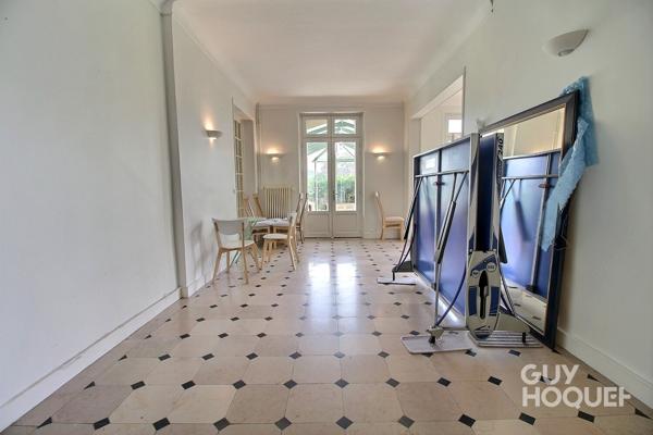 Location : DUPLEX 7 pièces de 210 m² à CHAVILLE en bordure de forêt
