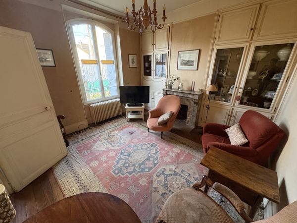 Maison 9 pièces - 203 m² Exclusivité efficity