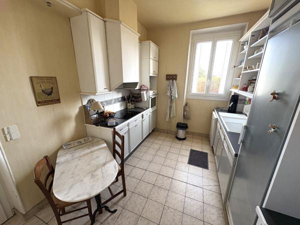 Maison 9 pièces - 203 m² Exclusivité efficity