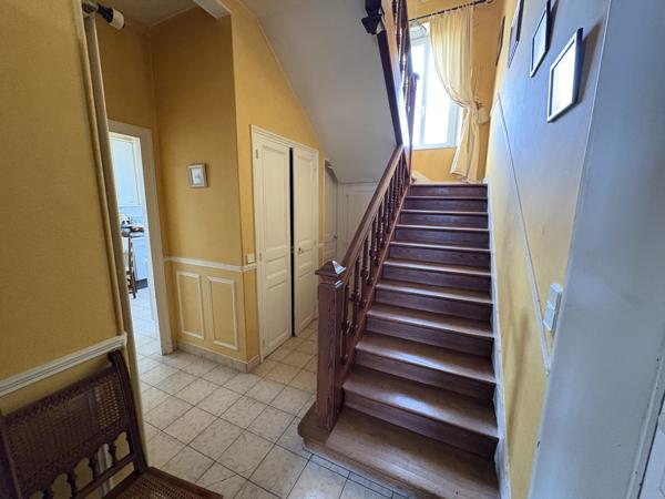 Maison 9 pièces - 203 m² Exclusivité efficity