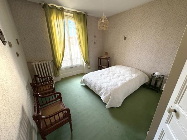 Maison 9 pièces - 203 m² Exclusivité efficity