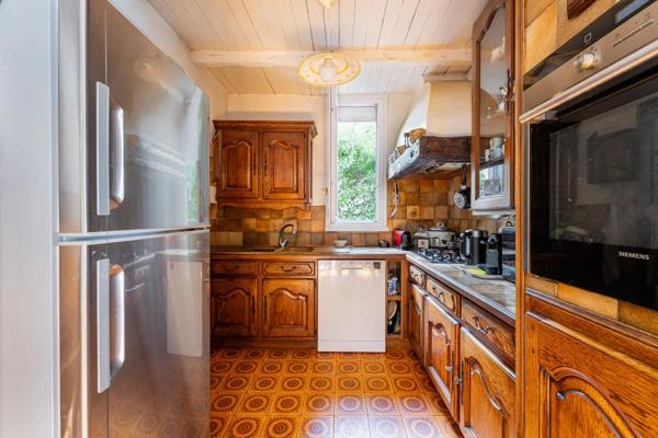 Marseille 8ème, Maison  218 m² à vendre