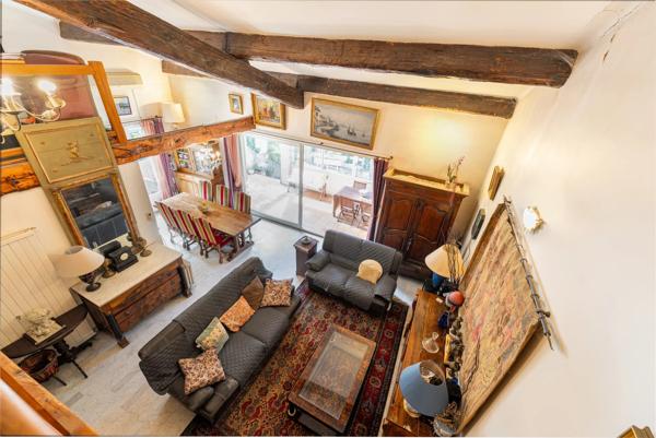 Marseille 8ème, Maison  218 m² à vendre