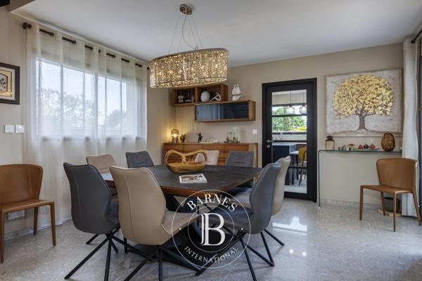 Cessy, Maison 5 Chambres -  172 m² à vendre