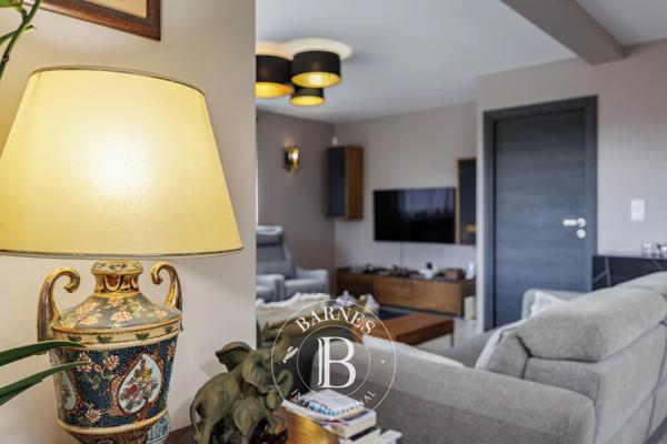 Cessy, Maison 5 Chambres -  172 m² à vendre