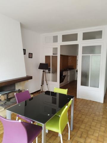 GRAND APPARTEMENT T3 SUR LES BOULEVARDS