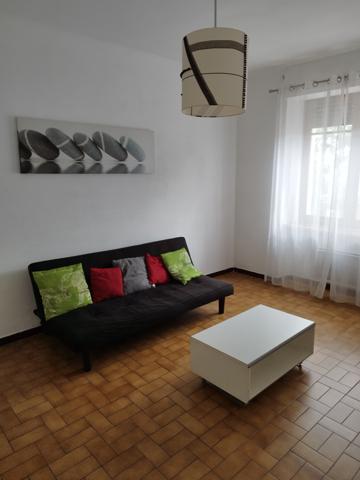 GRAND APPARTEMENT T3 SUR LES BOULEVARDS