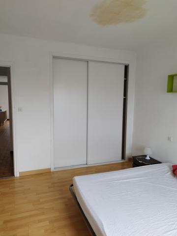 GRAND APPARTEMENT T3 SUR LES BOULEVARDS