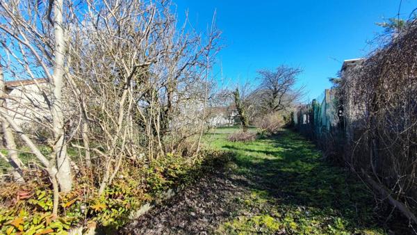 Terrain à bâtir 1100 m2