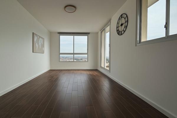 VENTE : appartement T3 (65,71 m² Carrez) + terrasse à ASNIERES SUR SEINE