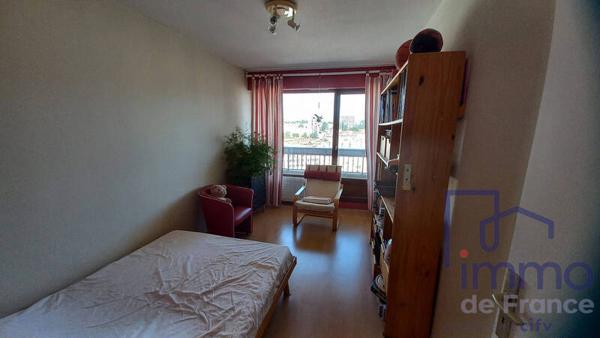 Appartement 6 pièces                                        - 42000 Saint-Étienne Réf : 2879-CIFVFOREZVELAY