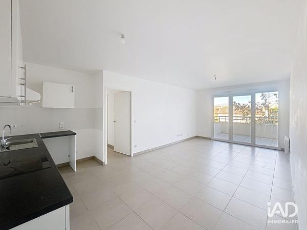 Location appartement 3 pièces 64 m² Marseille 9