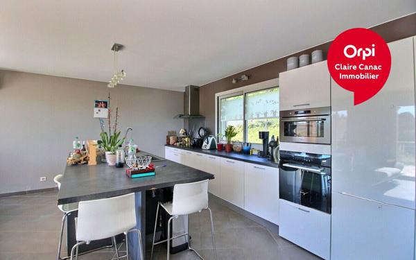 Maison à louer    4 pièces •  Puybegon