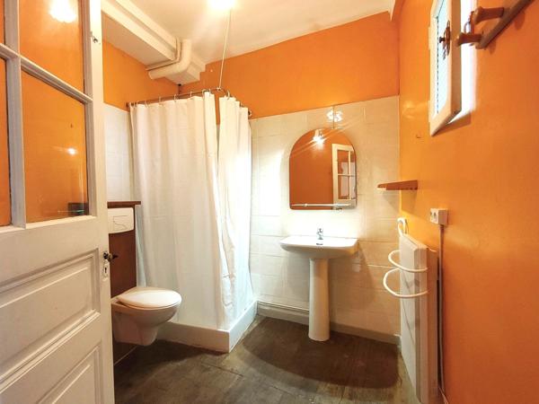 Maison traversante avec jardin (Mosset 66500)