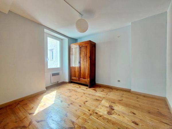 Maison traversante avec jardin (Mosset 66500)