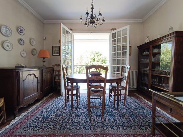 Maison d'Exception à Vendre à Villenave d'Ornon - Réf 3171