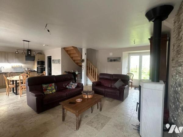 Propriété en pierres RENOVEE - 2 Habitations - PICAUVILLE