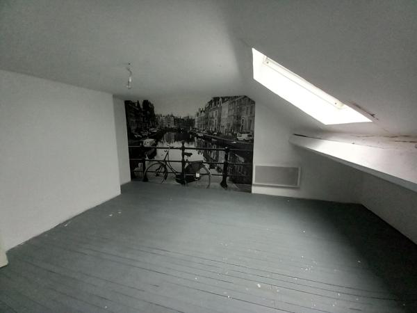 Maison semi-individuelle 3 chambres garage et jardin