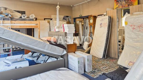 Vente Immeuble 4 pièces de 750m² - 93320 Les Pavillons-sous-Bois