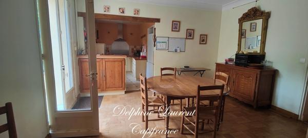 Maison à vendre 9 pièces ARGENCES (14)m² de 186 , en coeur de ville