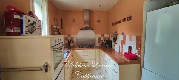 Maison à vendre 9 pièces ARGENCES (14)m² de 186 , en coeur de ville