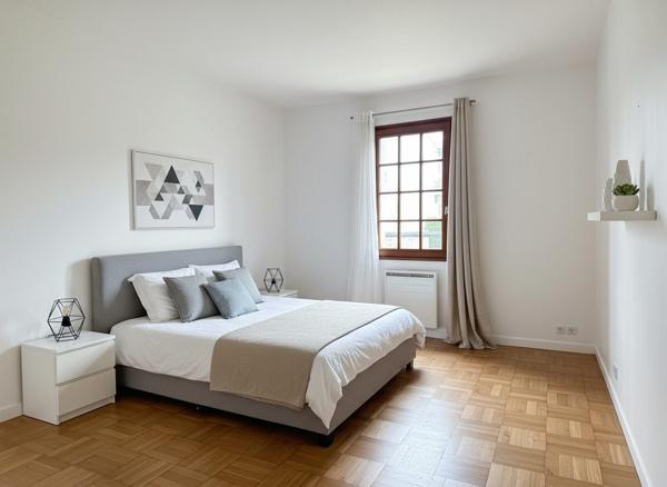 À vendre - Maison traditionnelle, 8 pièces située à Saint-Avertin (37550)