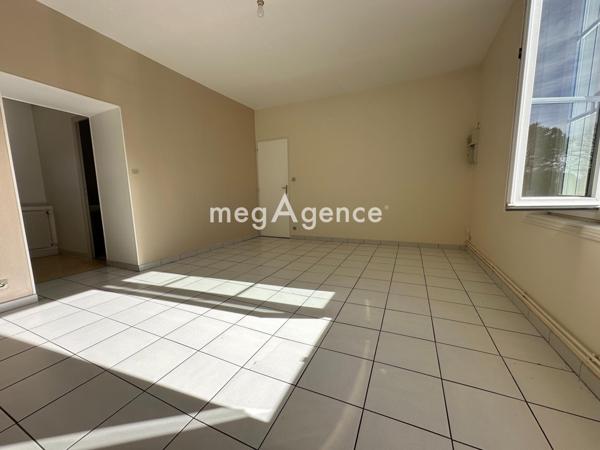 Immeuble à POITIERS, 86000 - 322m²