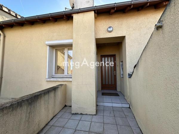 Immeuble à POITIERS, 86000 - 322m²