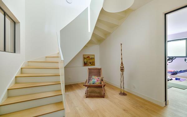 Maison à vendre    8 pièces • 267,74 m2 Vanves