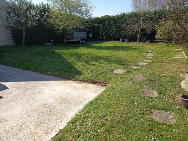 Très Belle Maison Récente Résidence Recherchée à Etrepagny 139M2 Habitable 5CH dont suite parentale au RDC