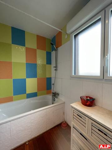 MAISON OSSATURE BOIS STYLE ARCHITECTE AVEC PISCINE