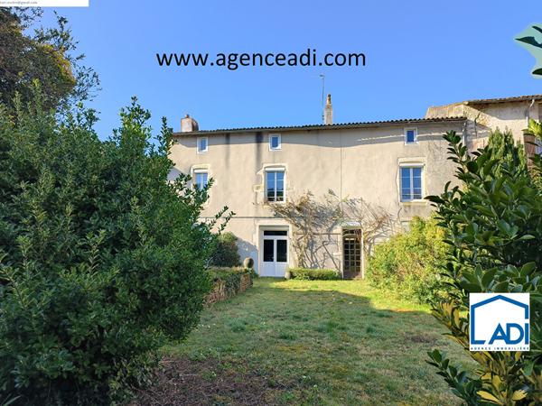 Grande maison de caractère, La mothe st heray 79800