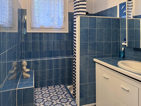 Grenade Appartement T3  avec cour de plain pied