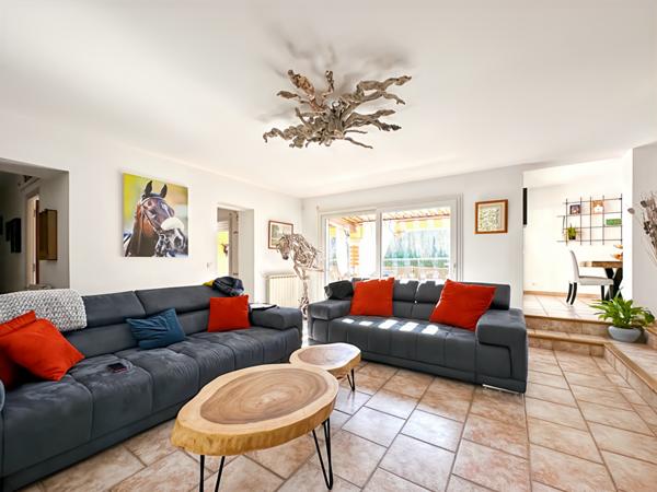 Exclusivité ERA Provaix Maison 207 m2 8 pièces