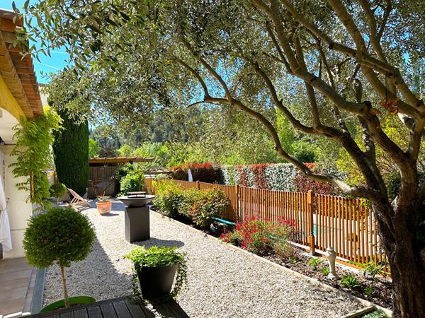 Exclusivité ERA Provaix Maison 207 m2 8 pièces