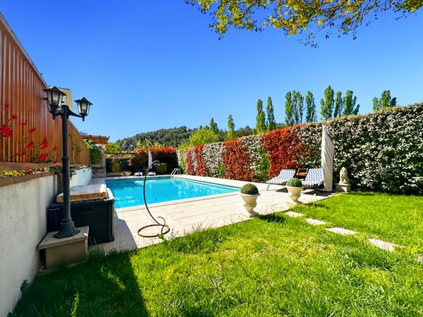 Exclusivité ERA Provaix Maison 207 m2 8 pièces