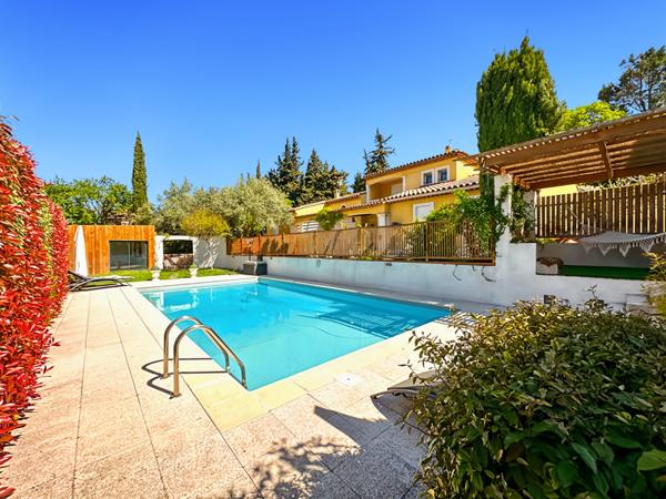 Exclusivité ERA Provaix Maison 207 m2 8 pièces