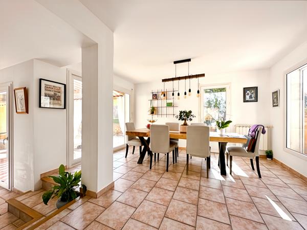 Exclusivité ERA Provaix Maison 207 m2 8 pièces