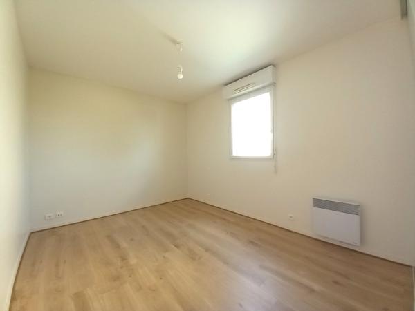 Appartement T3 avec garage - Centre bourg escoublac