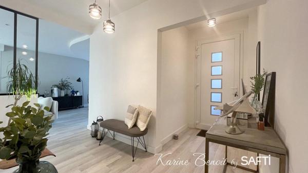 Une maison dans les bois, pour les amoureux de la nature!